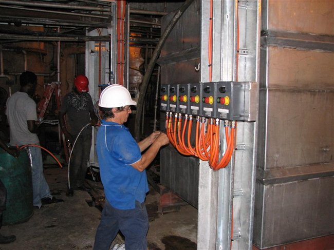 نکاتی اجمالی درباره شغل برقکار صنعتی در کانادا: قسمت دوم- وضعیت شغلی و میزان درآمد