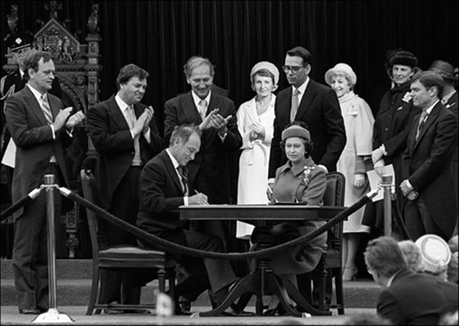 پیر تردو، نخست وزیر مشهور کانادا و دست آوردهای بزرگش