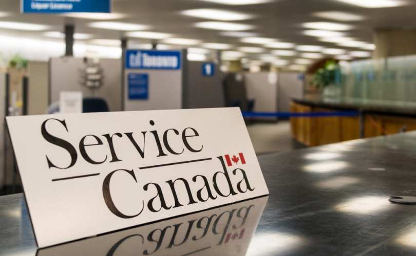 استفاده از زبان جنسیتی خنثی برای کارمندان سرویس کانادا اجباری شد