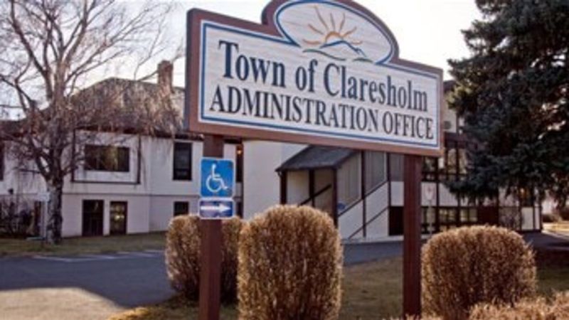 شهر Claresholm آلبرتا به برنامه آزمایشی مهاجرت روستای و مناطق شمالی پیوست