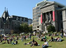 10 دانشگاه دولتی برتر در کانادا برای دانشجویان بین‌المللی