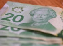 افزایش متوسط ​​دستمزد ساعتی در کانادا